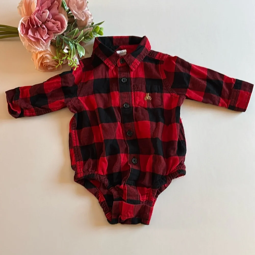 Red and Black Flannel Bodysuit 3-6M BABY GAP BUFFALO PLAID FLANNEL SHIRT